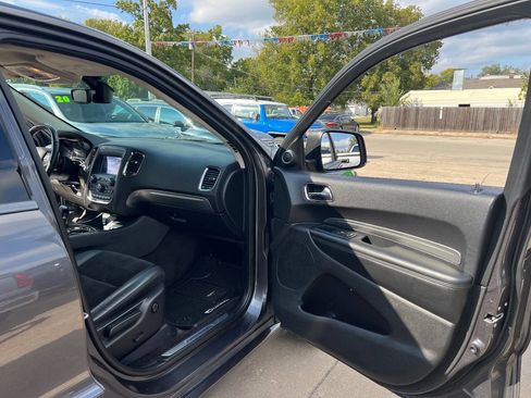 Used 2018 Dodge Durango GT image 17