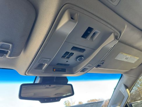 Used 2019 GMC Yukon Denali w/ Denali Ultimate Package image 36