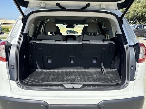 Certified 2025 Subaru Ascent Limited AWD/4WD image 13