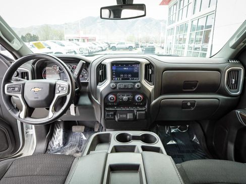 Used 2023 Chevrolet Silverado 2500 LT image 17