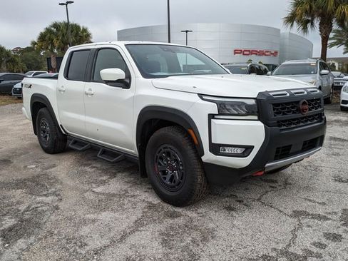New 2026 Nissan Frontier Pro-X w/ Pro-X Convenience Package image 2