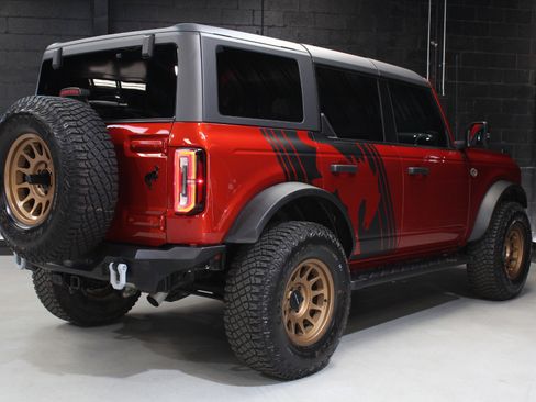 Used 2023 Ford Bronco Wildtrak AWD/4WD image 26