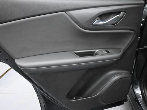 Used 2020 Chevrolet Blazer LT FWD image 27