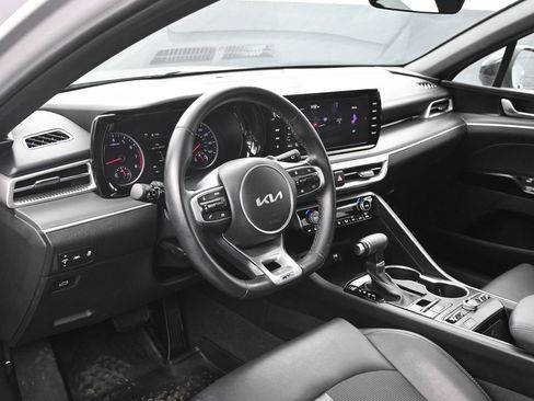 Used 2024 Kia K5 GT-Line image 10