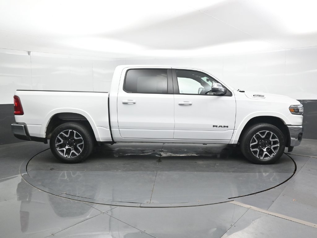 Used 2026 RAM 1500 Laramie AWD/4WD image 3
