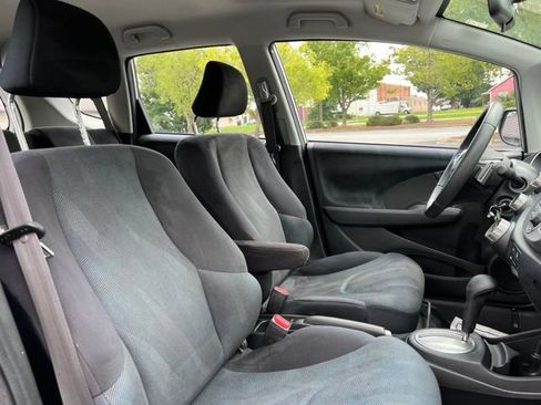 Used 2011 Honda Fit Sport image 24