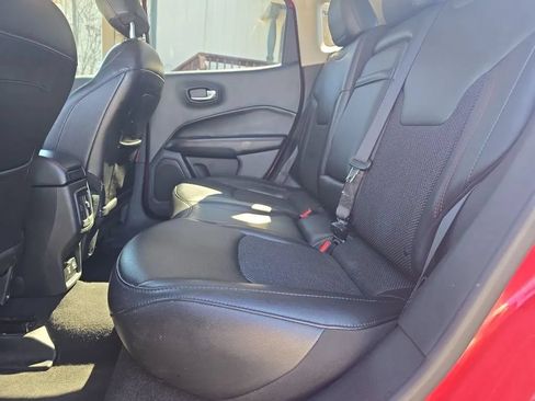 Used 2019 Jeep Compass Trailhawk AWD/4WD image 22