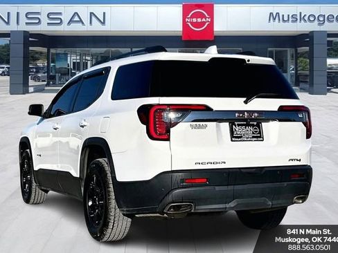 Used 2022 GMC Acadia AT4 w/ Technology Package image 4