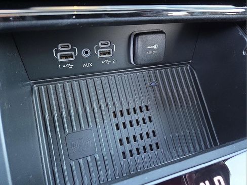 New 2026 Jeep Grand Cherokee Altitude image 18