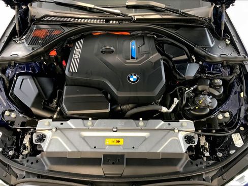 Used 2023 BMW 330e xDrive w/ Premium Package AWD/4WD image 30