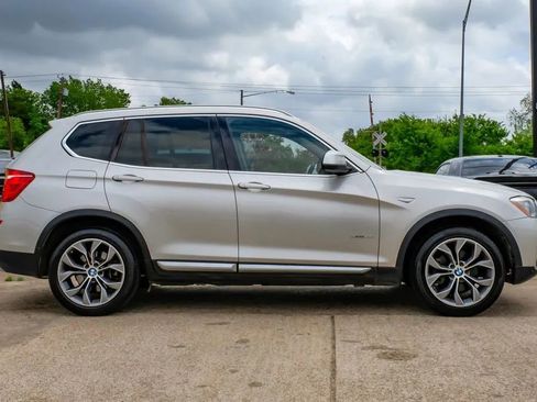 Used 2016 BMW X3 sDrive28i RWD image 10
