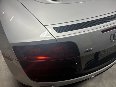 Used 2011 Audi R8 V10 image 33