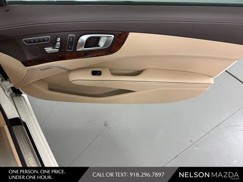 Used 2014 Mercedes-Benz SL 550 image 38
