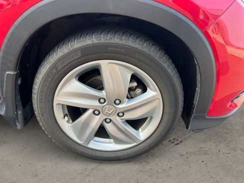 Used 2020 Honda HR-V EX image 9