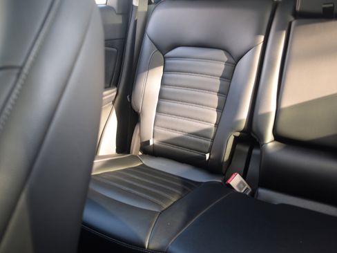 Used 2023 Ford Edge SEL w/ Convenience Package image 14