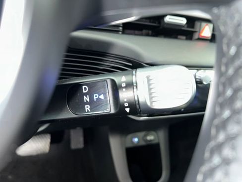 Used 2024 Hyundai Ioniq 5 SEL image 20