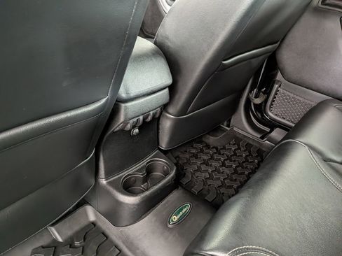 Used 2013 Jeep Wrangler Unlimited Sahara w/ Connectivity Group image 31