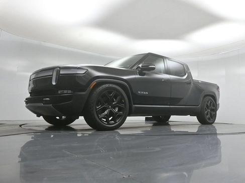 Used 2023 Rivian R1T Adventure AWD/4WD image 40