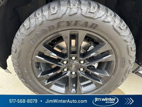 Used 2022 Ford Expedition Max XLT AWD/4WD image 3