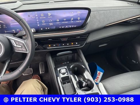 Used 2025 Buick Envision Sport Touring image 16