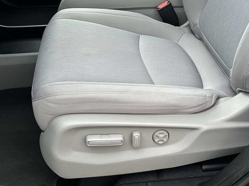 Used 2020 Honda Odyssey EX image 17