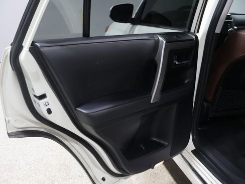 Used 2023 Toyota 4Runner Limited image 20