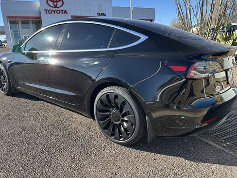 Used 2019 Tesla Model 3 Long Range image 12