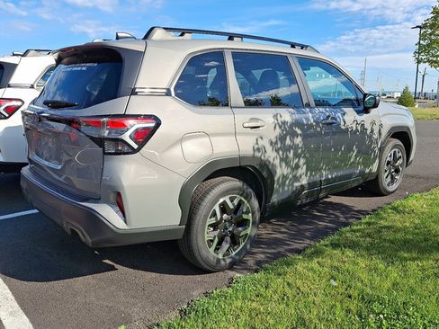 Certified 2026 Subaru Forester Premium AWD/4WD image 6