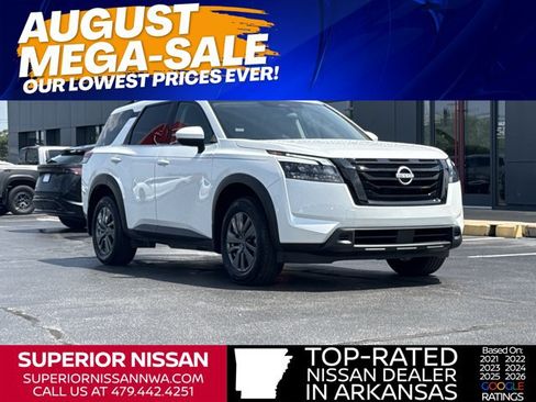 Certified 2025 Nissan Pathfinder SV w/ Black Appearance Package AWD/4WD image 1
