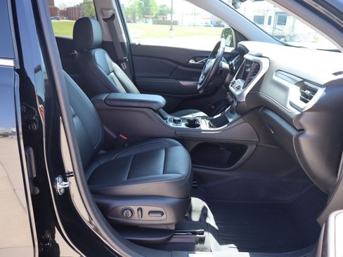 Used 2023 GMC Acadia SLT w/ Preferred Package AWD/4WD image 15