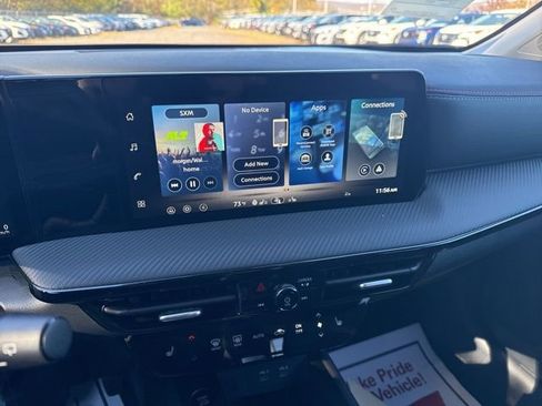 New 2026 Nissan Kicks SR w/ SR Premium Package image 15