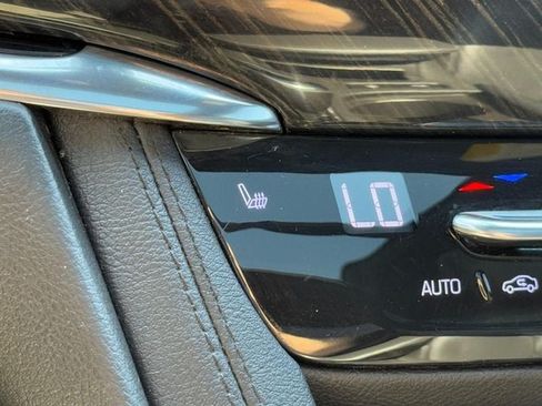 Used 2020 Cadillac XT6 Premium Luxury w/ LPO, Floor Liner Package AWD/4WD image 27