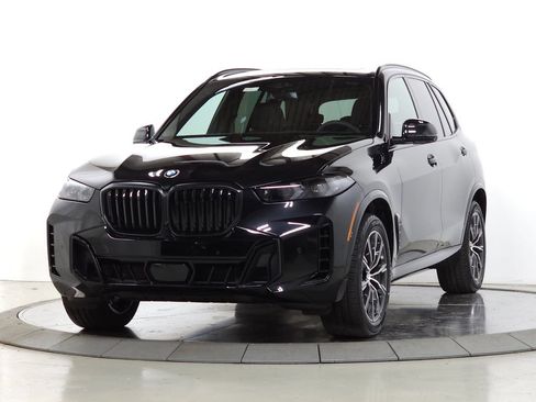 Used 2026 BMW X5 xDrive40i w/ Executive Package AWD/4WD image 3
