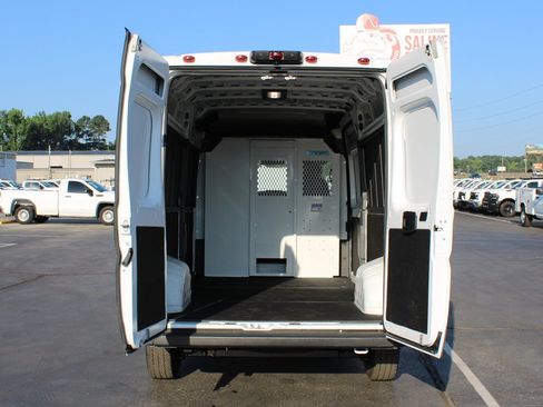 Used 2025 RAM ProMaster 3500 w/ Convenience Group FWD image 19