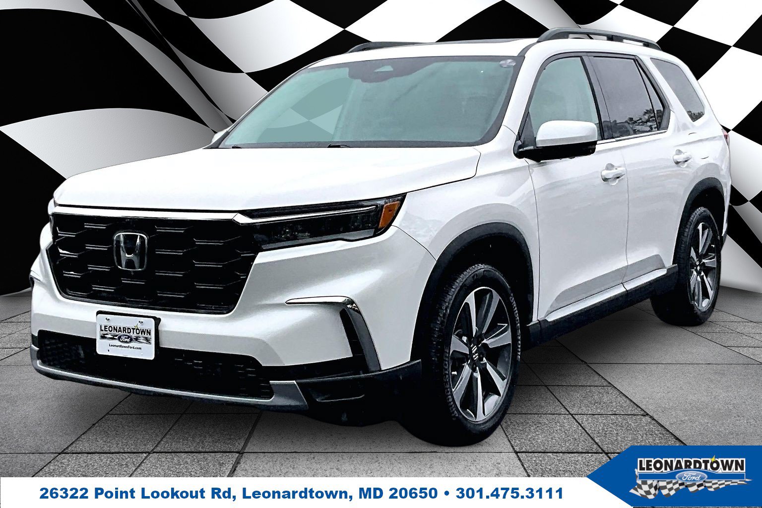 Used 2025 Honda Pilot Elite image 1