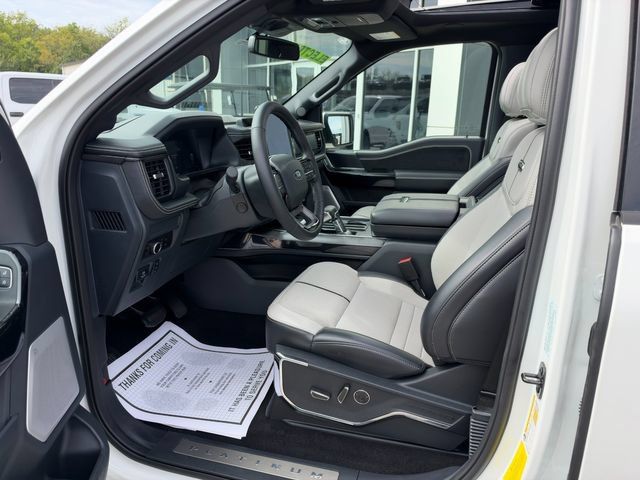 Used 2025 Ford F150 Lightning Platinum AWD/4WD image 20