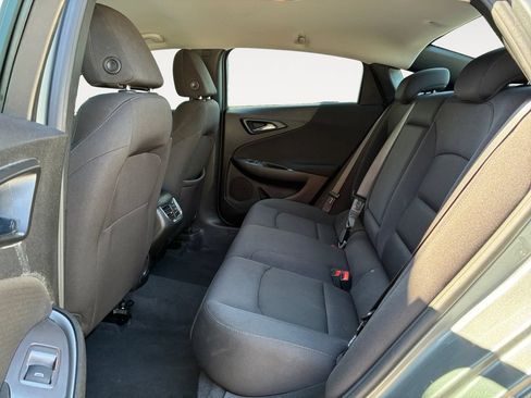 Used 2024 Chevrolet Malibu LT FWD image 13