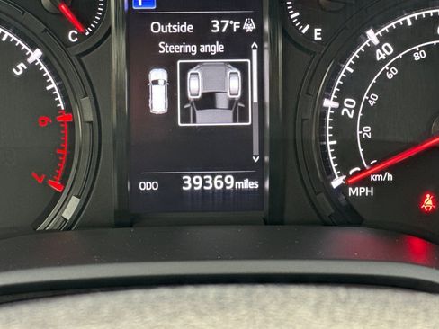 Used 2024 Toyota 4Runner SR5 image 21