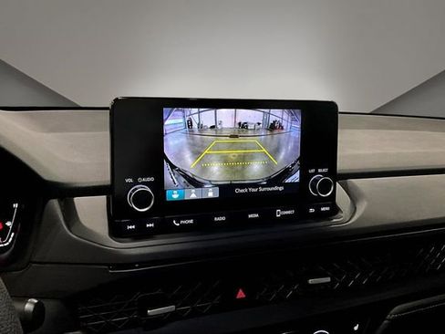 Used 2023 Honda Accord EX image 14