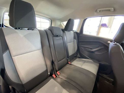 Used 2018 Ford Escape SE image 24