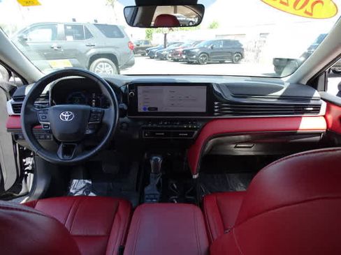 Certified 2025 Toyota Camry XLE FWD image 22