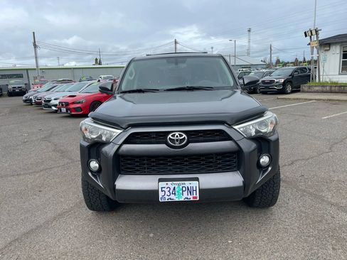 Used 2018 Toyota 4Runner SR5 Premium AWD/4WD image 7
