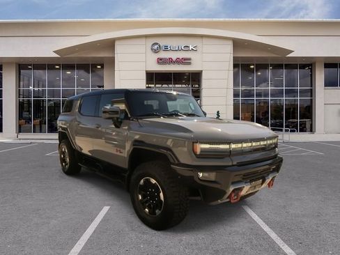 New 2025 GMC Hummer EV 3X w/ Extreme Off-Road Package image 2