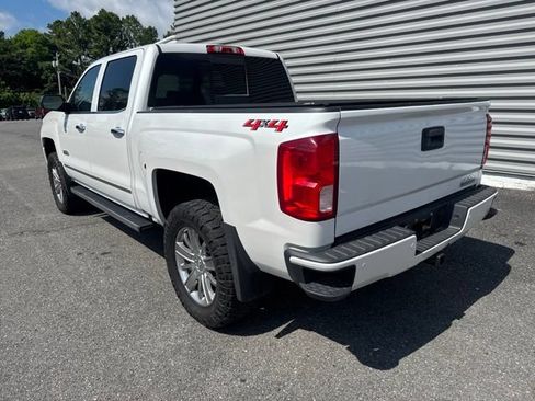 Used 2018 Chevrolet Silverado 1500 High Country AWD/4WD image 7