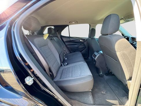 Used 2024 Chevrolet Equinox LT FWD image 28