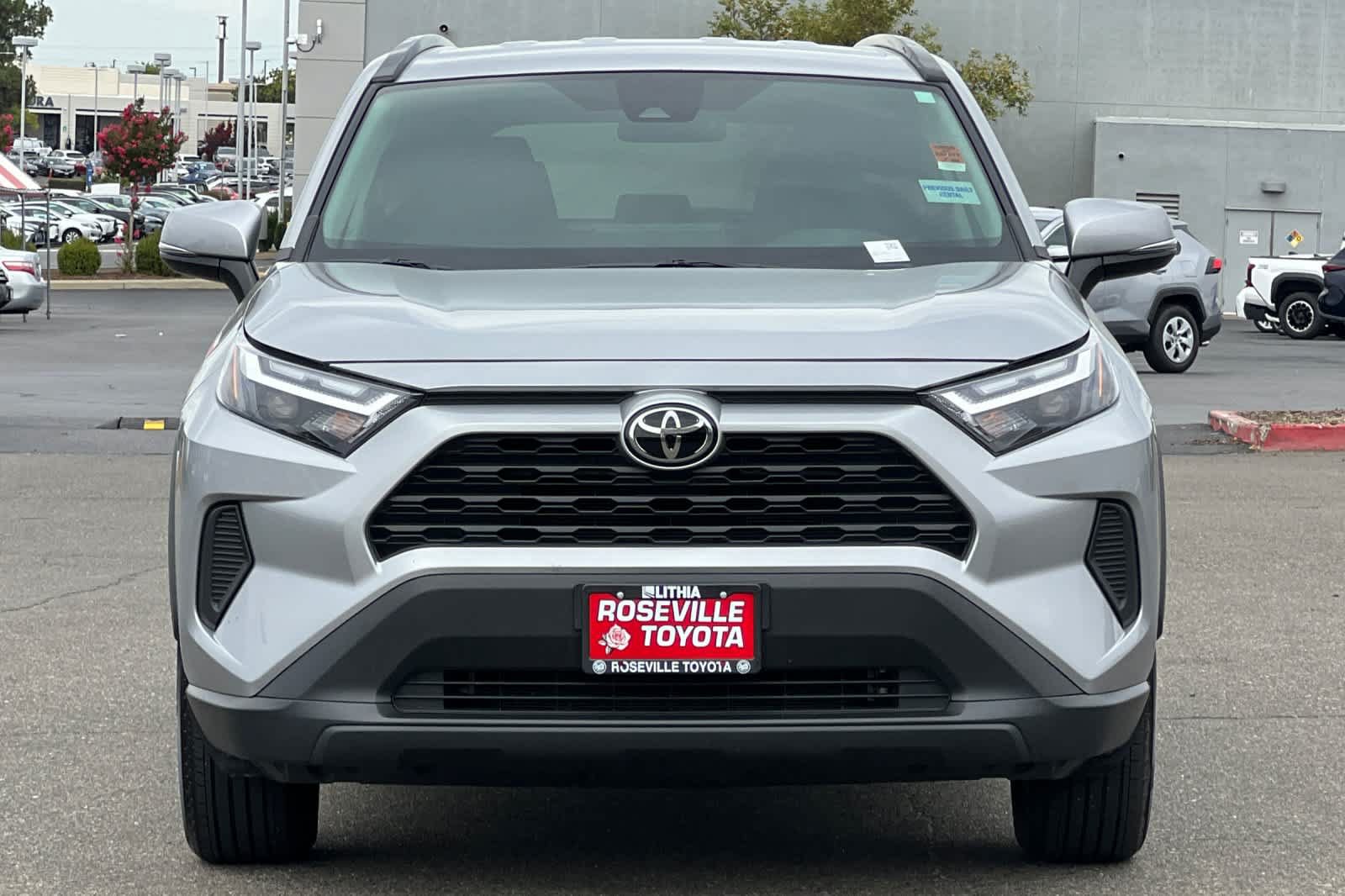 Certified 2025 Toyota RAV4 XLE AWD/4WD image 10
