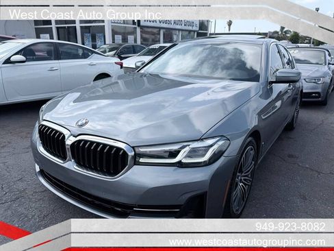 Used 2021 BMW 530i w/ Convenience Package RWD image 2