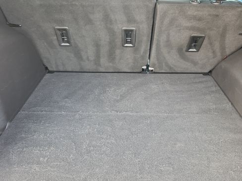 Used 2022 Chevrolet Equinox LS AWD/4WD image 15