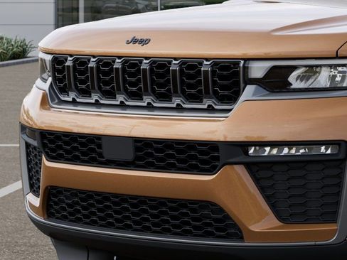 New 2026 Jeep Grand Cherokee L Limited w/ Limited Altitude Package RWD image 12