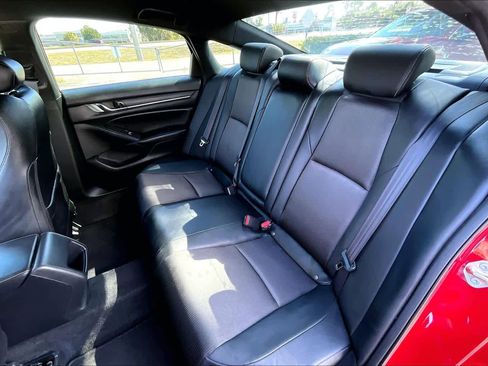 Used 2019 Honda Accord Sport image 21